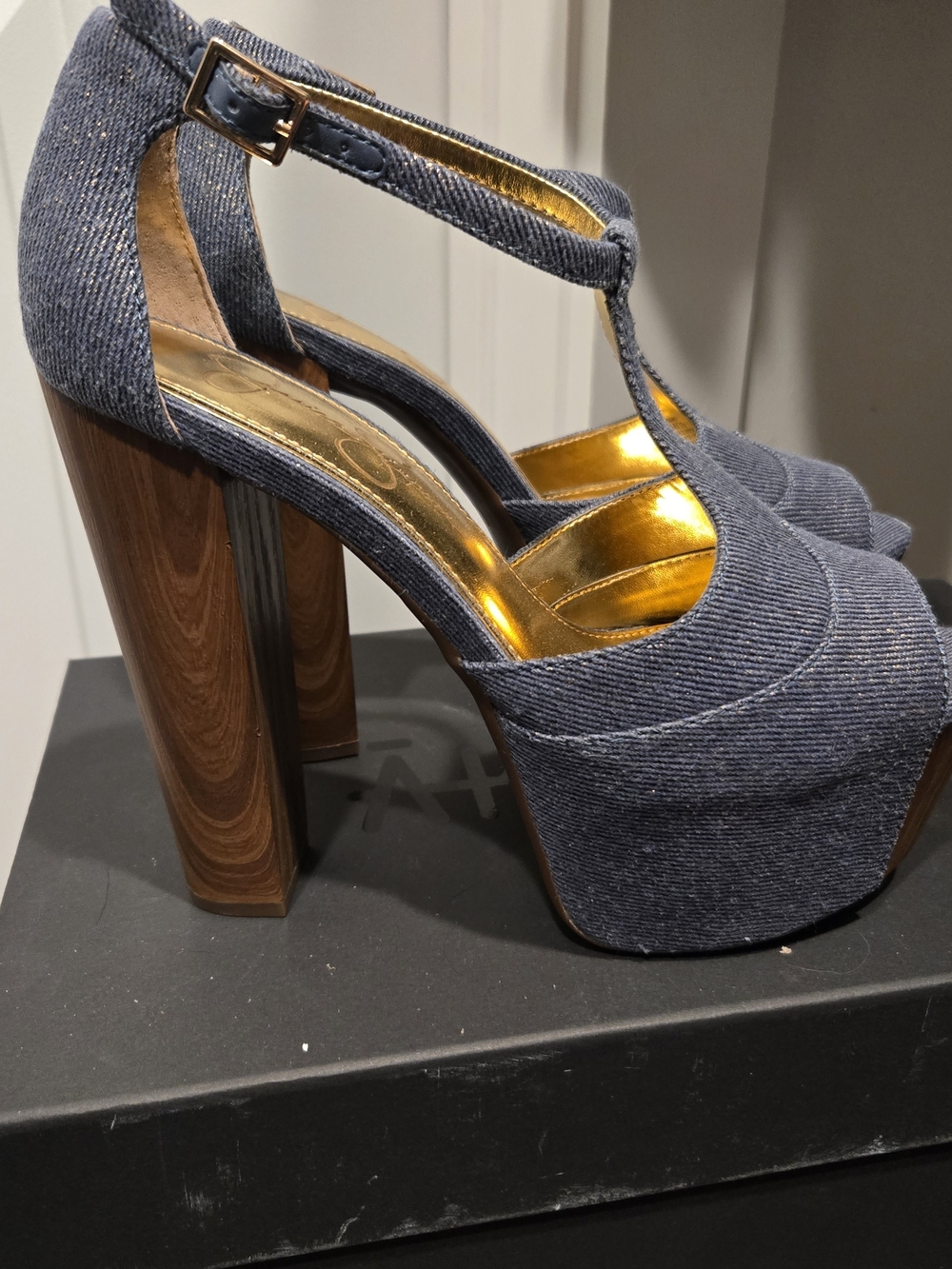 Jessica Simpson Dany Navy Denim Platform T-Strap Heels with Gold Lining